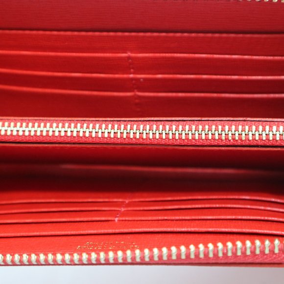 Escada Leather Zip Clutch Logo Wallet in Cherry Red - Picture 7 of 13